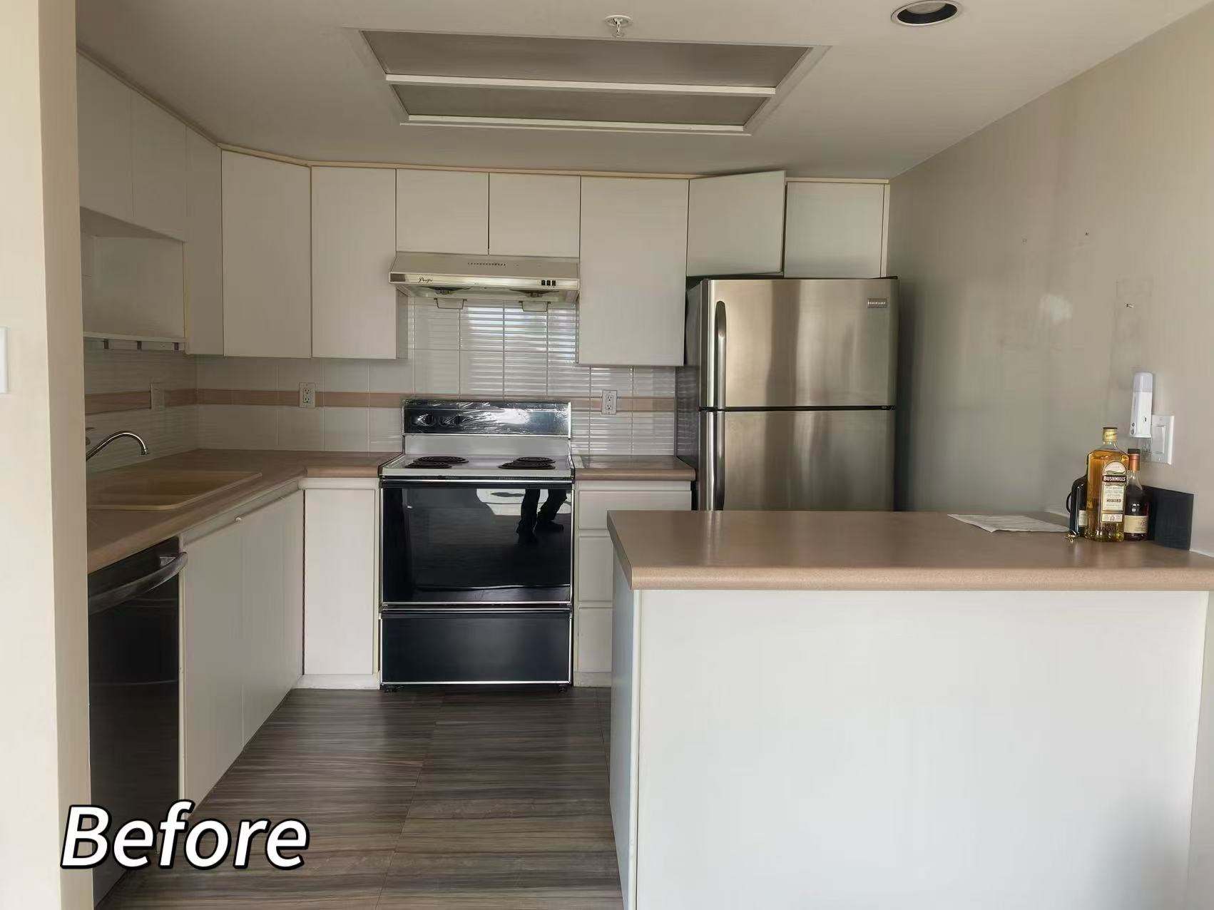 White Shaker Kitchen Renovation in Vancouver - Before Renovation 1