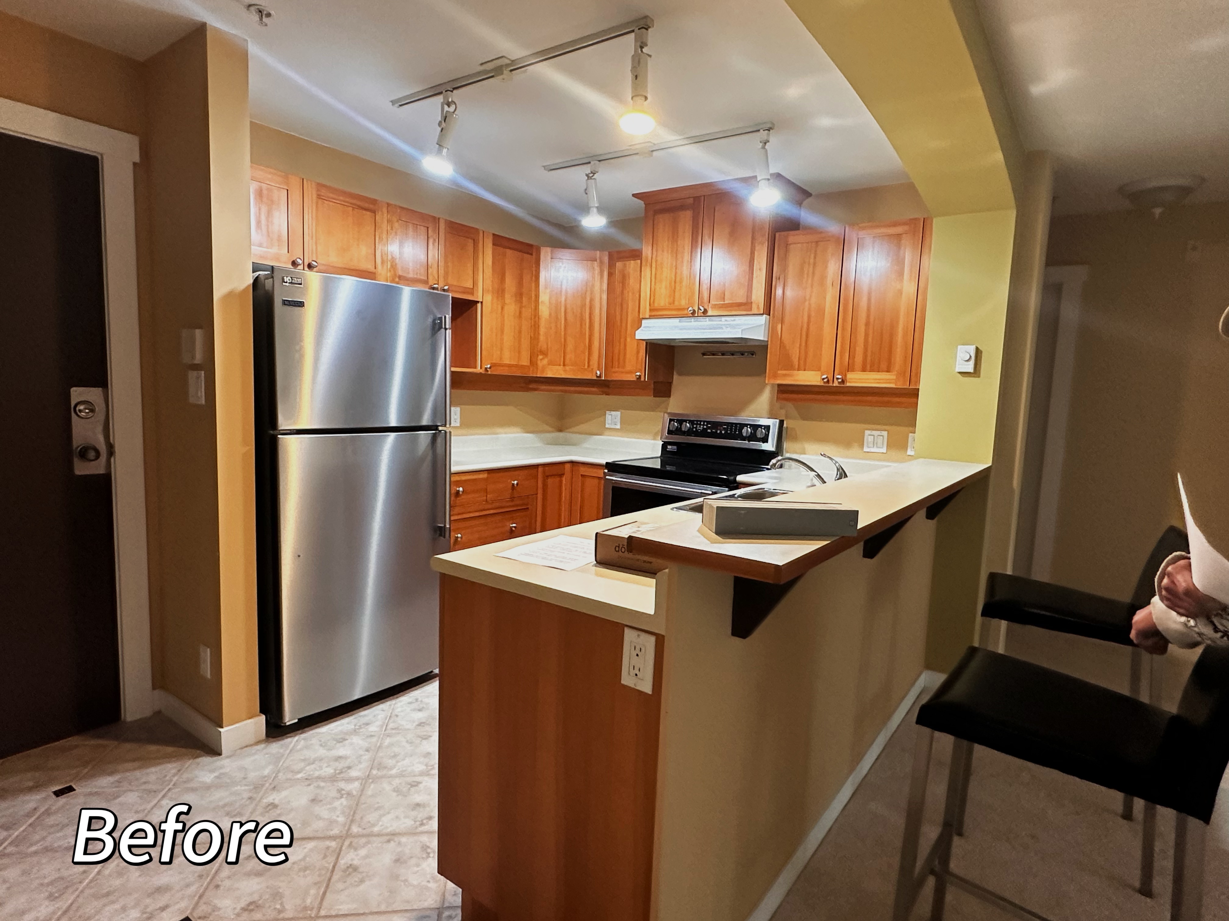 Budget-Friendly Kitchen Renovation in Coquitlam - Before Renovation 1