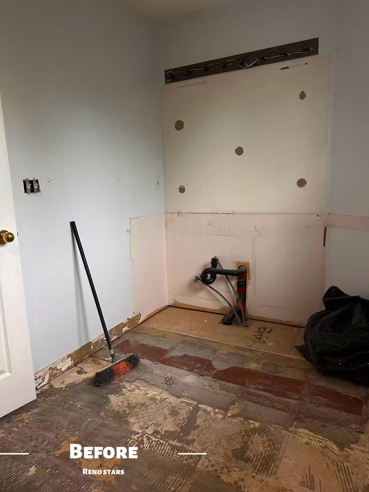 Daughter's Bath Renovation with Gray Tiles - Before Renovation 3